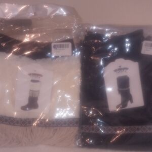 set of 2 (1)Black And (1) White Fur Lined Fringe Boot Toppers